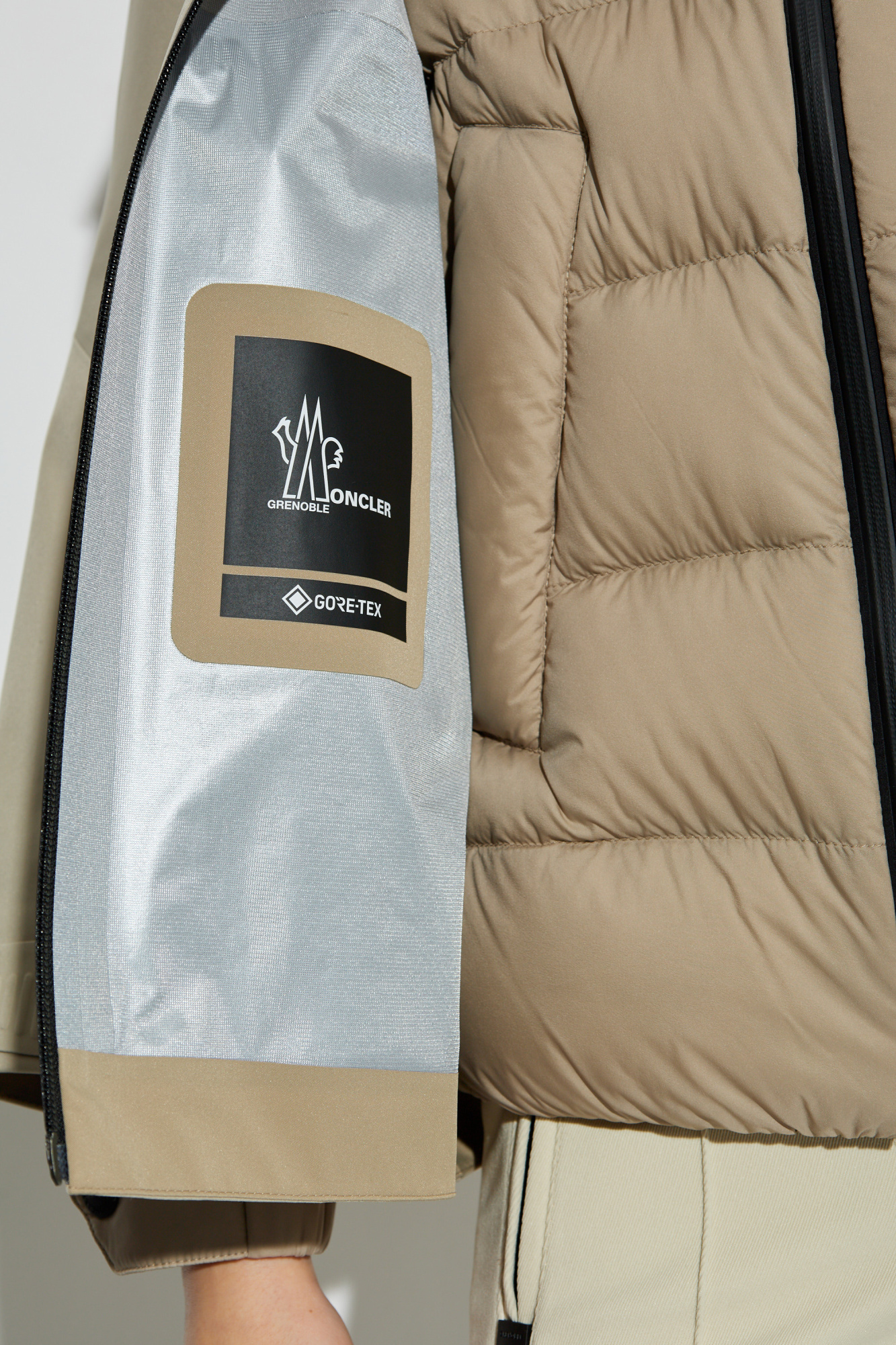 Moncler Grenoble MONCLER GRENOBLE PERFORMANCE & STYLE